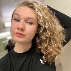 Meet your Posher, Tara